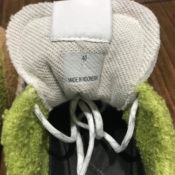 Nordstrom Rag & Bone Retro Runner Faux Fur Sneaker Size 10 US 40 EU - Picture 9 of 11